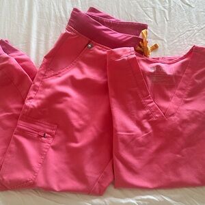 FIGS Scribs Set - Pink - Medium